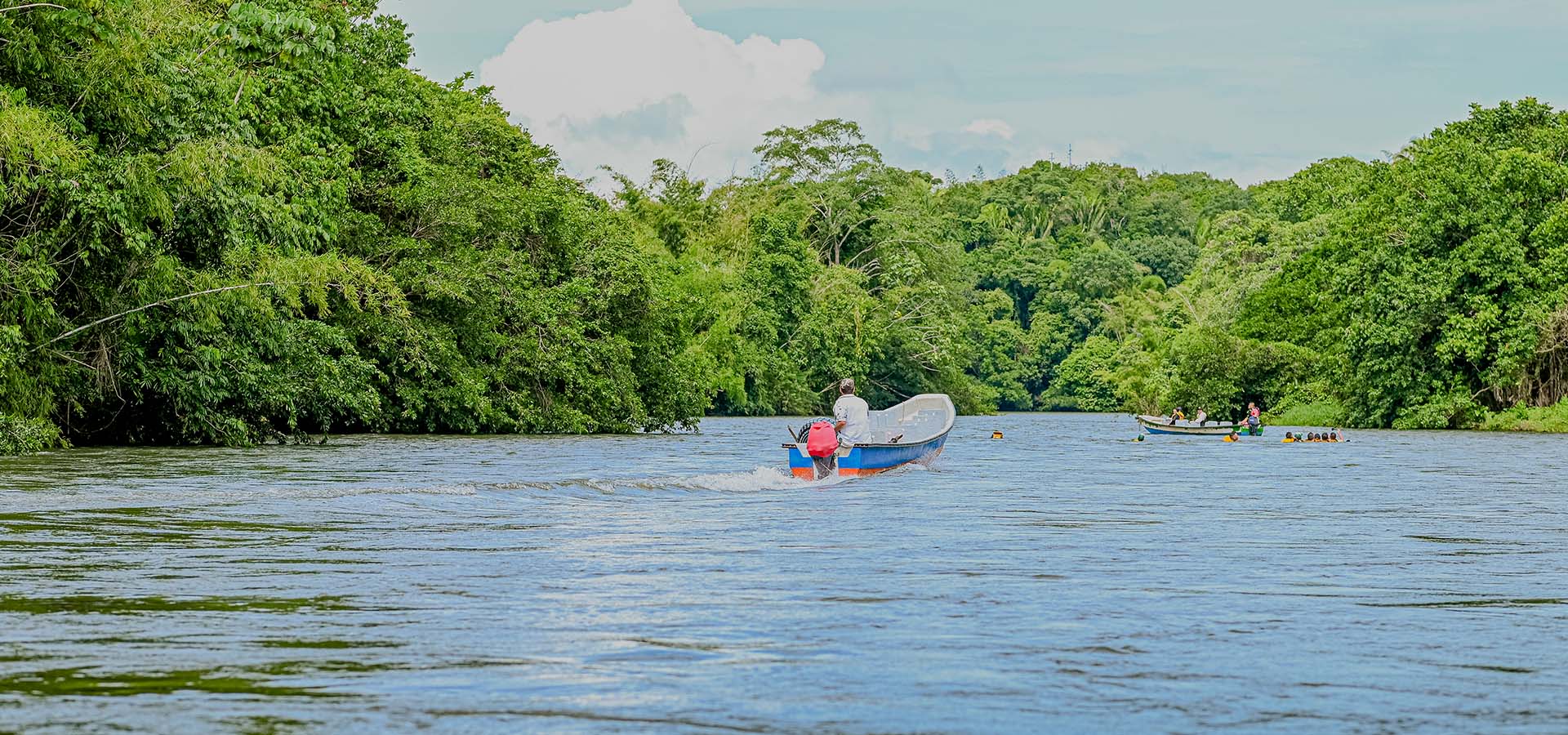 Agua, río y comunidad: un viaje por el Magdalena Caldense