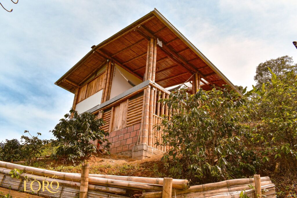 Refugio de Loro Centro de Visitantes