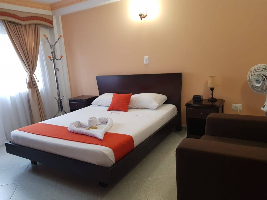Hotel Plazazul