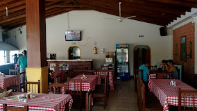 Las Tapas Parrilla-Bar